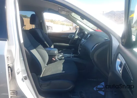 2019 Nissan Pathfinder Sv z USA, uszkodzony, nr VIN 5N1DR2MM5KC577023